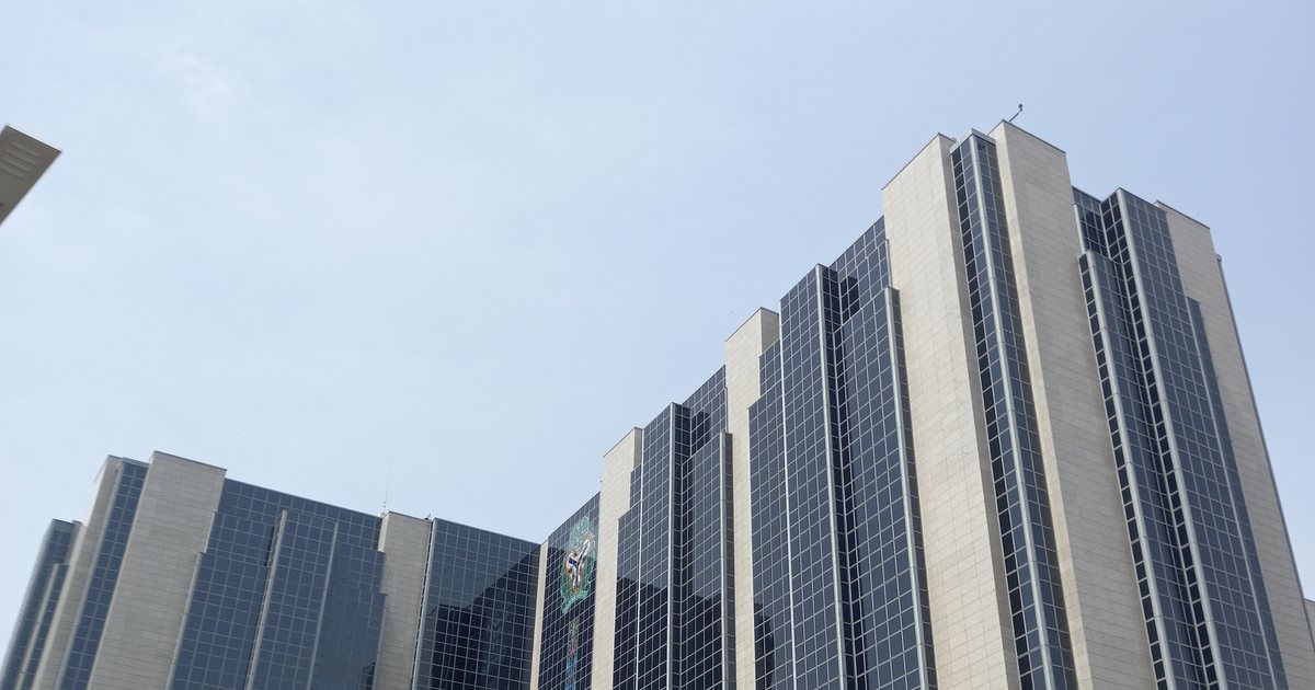 The Central Bank of Nigeria seen from the street